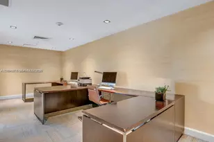 950 Brickell Bay, Miami, FL 33131 - Photo 18