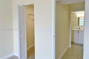 16950 W Dixie Hwy, North Miami Beach, FL 33160 - Photo 14