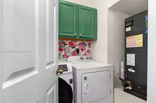 9383 SW 227th Ln, Cutler Bay, FL 33190 - Photo 38