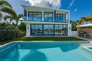 271 N Shore Dr, Miami Beach, FL 33141 - Photo 48