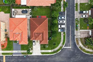 8949 SW 215th Terrace, Cutler Bay, FL 33189 - Photo 38