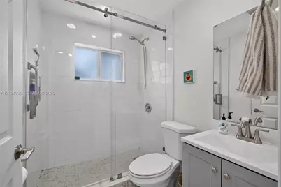 8949 SW 215 Terr, Cutler Bay, FL 33189 - Photo 20