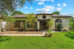 5400 SW 199th Ave, Pembroke Pines, FL 33332 - Photo 4