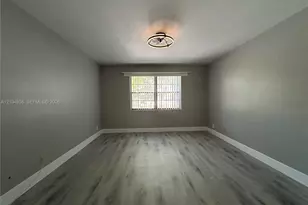200 Berkley Rd, Hollywood, FL 33024 - Photo 42