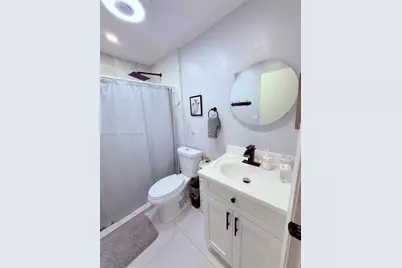 9162 NW 26th Pl, Sunrise, FL 33322 - Photo 10