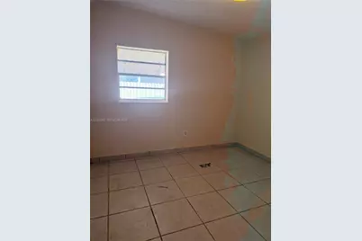9960 SW 42nd St, Miami, FL 33165 - Photo 8