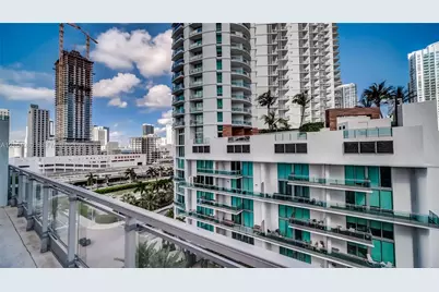 90 SW 3rd St #TH706, Miami, FL 33130 - Photo 32