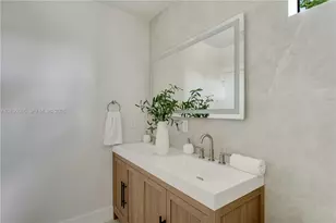 1917 NW 17th St, Miami, FL 33125 - Photo 20