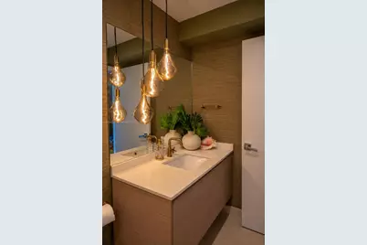 600 NE 27th St #1203, Miami, FL 33137 - Photo 18