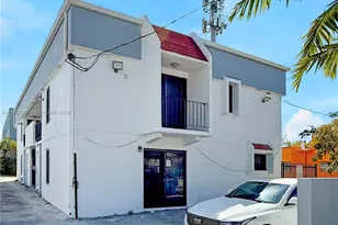 852 SW 1st St, Miami, FL 33130 - Photo 12
