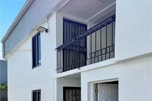 852 SW 1st St, Miami, FL 33130 - Photo 10