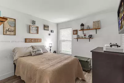 7651 SW 134th Ave, Miami, FL 33183 - Photo 12