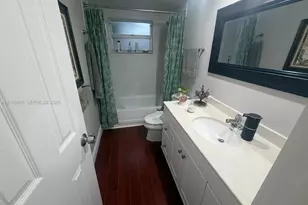 9350 Sunrise Lakes Blvd, Sunrise, FL 33322 - Photo 18