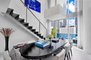 200 Biscayne Blvd Way, Miami, FL 33131 - Photo 8