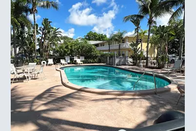 4050 NE 12th Ter #35-2, Oakland Park, FL 33334 - Photo 12