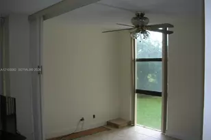 20379 W Country Club Dr, Aventura, FL 33180 - Photo 18