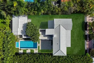 2534 Flamingo Dr, Miami Beach, FL 33140 - Photo 6