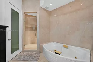 18101 Collins Ave, Sunny Isles Beach, FL 33160 - Photo 30
