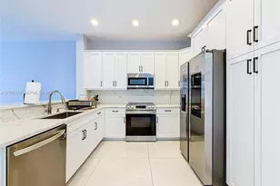1125 NE 18th Ave, Fort Lauderdale, FL 33304 - Photo 6
