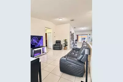 3375 W 76th St #230, Hialeah, FL 33018 - Photo 14