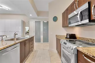 20000 E Country Club Dr, Aventura, FL 33180 - Photo 12