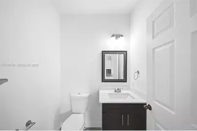 1058 Golden Cane Dr, Weston, FL 33327 - Photo 12