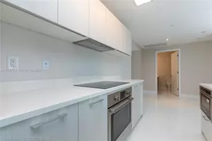 501 NE 31st St, Miami, FL 33137 - Photo 8