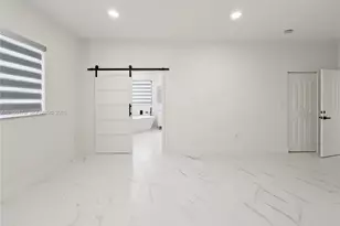 15579 SW 10th Ln, Miami, FL 33194 - Photo 26