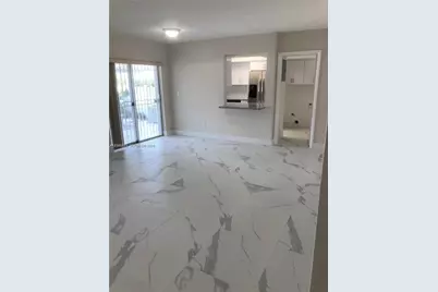 7443 Twin Sabal Dr, Miami Lakes, FL 33014 - Photo 2