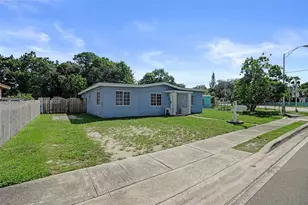 13645 NW 3rd Ave, North Miami, FL 33168 - Photo 2