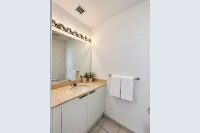 140 S Dixie Hwy #1008, Hollywood, FL 33020 - Photo 12