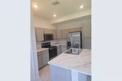 1141 NW 208th Ter, Miami Gardens, FL 33169 - Photo 4