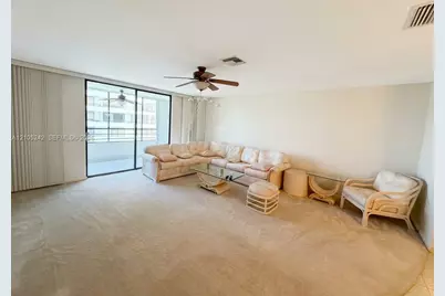 600 Three Islands Blvd #1722, Hallandale Beach, FL 33009 - Photo 4