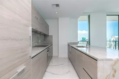 1300 S Miami Ave #PH5101, Miami, FL 33130 - Photo 22