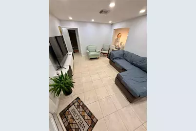 7110 Hope St, Hollywood, FL 33024 - Photo 2