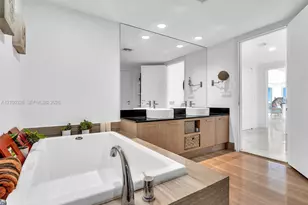 3951 S Ocean Dr, Hollywood, FL 33019 - Photo 28