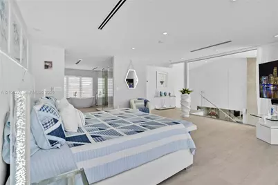 3322 NE 166th St, North Miami Beach, FL 33160 - Photo 30