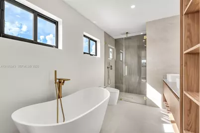 1735 SW 97th Pl, Miami, FL 33165 - Photo 24