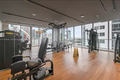 1400 Biscayne Blvd #2404, Miami, FL 33132 - Photo 10