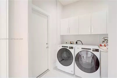 2521 SW 105th Ave, Miami, FL 33165 - Photo 36