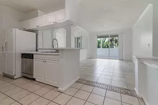 17125 N Bay Rd, Sunny Isles Beach, FL 33160 - Photo 12