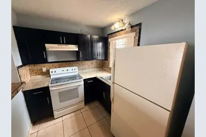2260 W 55th St #12, Hialeah, FL 33016 - Photo 1