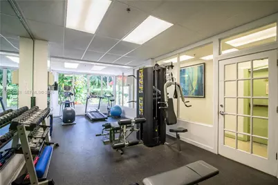 255 W 24th St #436, Miami Beach, FL 33140 - Photo 10