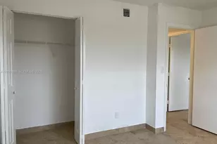 6900 SW 39th St, Davie, FL 33314 - Photo 10