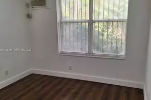 343 NE 25th St, Miami, FL 33137 - Photo 4