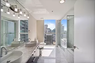 244 Biscayne Blvd, Miami, FL 33132 - Photo 24