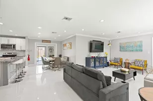 1501 NE 40th Ct, Oakland Park, FL 33334 - Photo 4