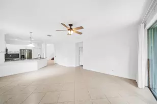 1058 Golden Cane Dr, Weston, FL 33327 - Photo 6