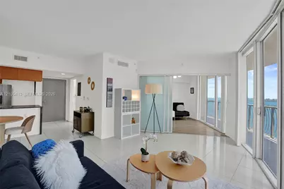 1750 N Bayshore Dr #2202, Miami, FL 33132 - Photo 4