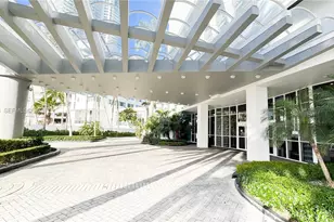 6301 Collins Ave, Miami Beach, FL 33141 - Photo 38